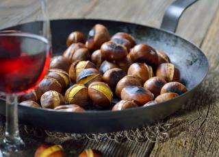 Törggelen Kastanien Wein