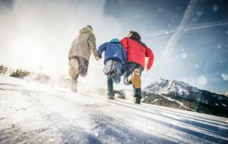 Stubaital Schlick 2000 Winter Schnee Snowboard Wintersport Berge Panorama ALDI SUISSE TOURS