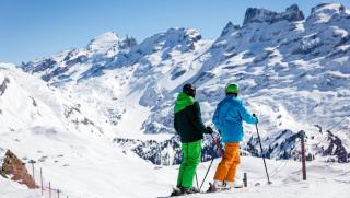 Skifahrer Winter ALDI SUISSE TOURS