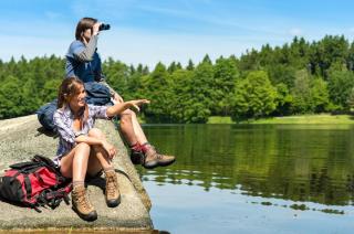Teenager Wandern See Sommer ALDI SUISSE TOURS
