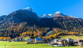 Naturpark Parc Ela Herbst ALDI SUISSE TOURS