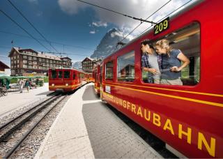 Jungfraujoch: Top of Europe ALDI SUISSE TOURS