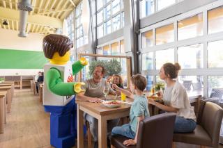 © 2025 The LEGO Group © 2025 The LEGO Group