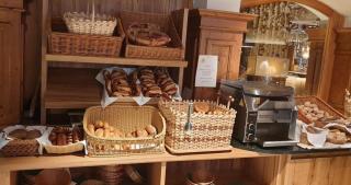 Brotecke Frühstücksbuffet Aktiv- und Wellnesshotel Kohlerhof ALDI SUISSE TOURS