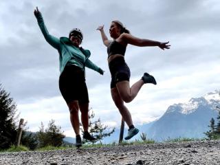 © Eurotours Anja und ihre Mama am Muttersberg ALDI SUISSE TOURS