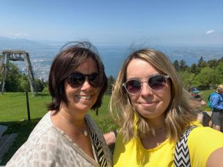 © Eurotours Selfie Anja und ihre Mama am Pfänder ALDI SUISSE TOURS