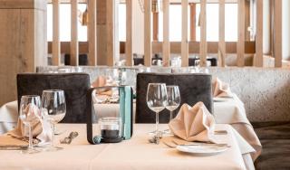 © Eurotours Restaurant Panoramahotel Almhof ALDI SUISSE TOURS