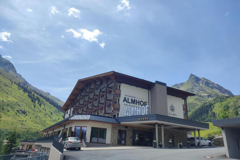 aldi suisse tours hotelguide