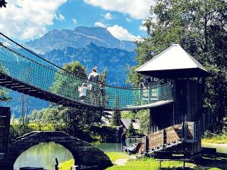 © Eurotours