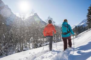 Schneeschuhwandern & Natur pur im Tirol