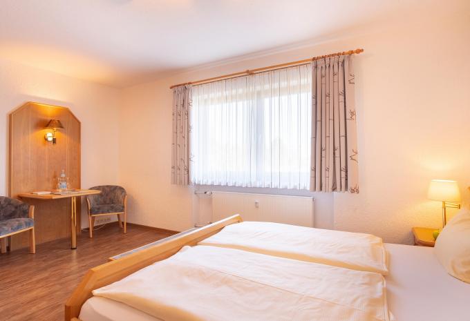 Zimmerbeispiel, Doppelzimmer «Kornblume»