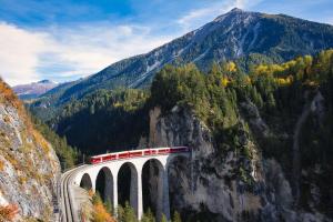 Alpine Cruise - Bahn- & Wanderreise