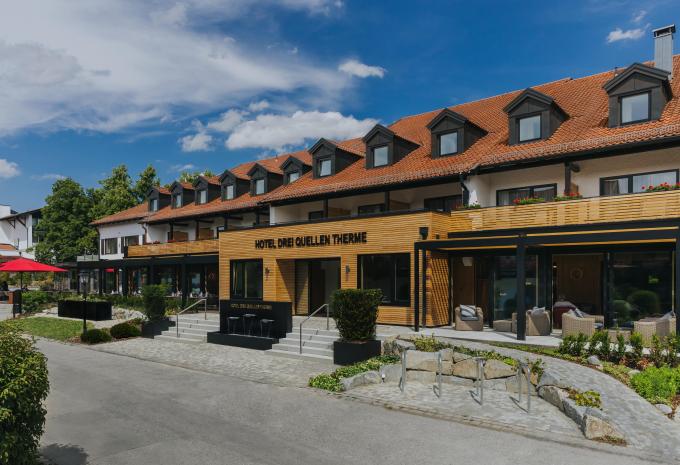 Hotel Drei Quellen Therme****sup. Hotel Drei Quellen Therme****sup.