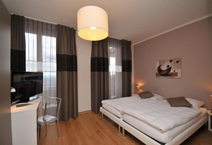 Zimmerbeispiel: Doppelzimmer Balkon Mont Blanc Blick Zimmerbeispiel: Doppelzimmer Balkon Mont Blanc Blick