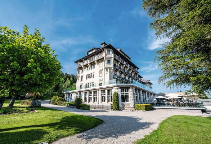 Grand Hotel des Rasses***  Grand Hotel des Rasses***