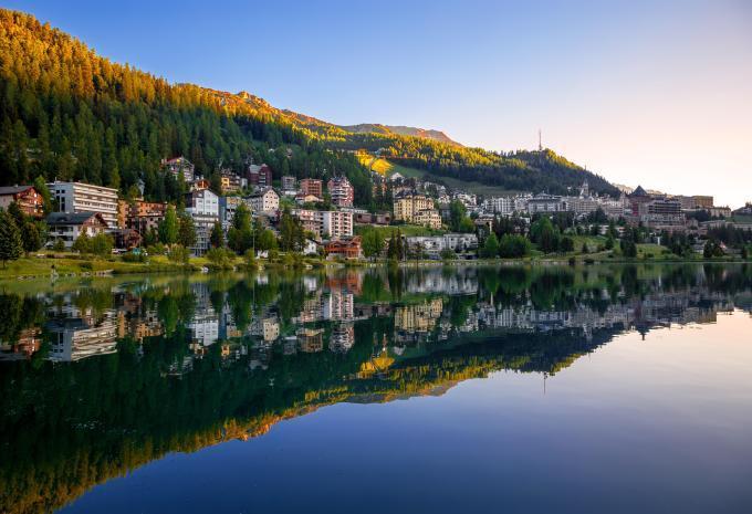 Des glaciers aux palmiers à bord du Bernina Express - Circuit en train