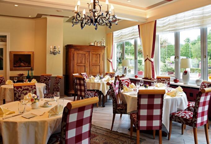 Beispielhotel, Hotel Cheval Blan