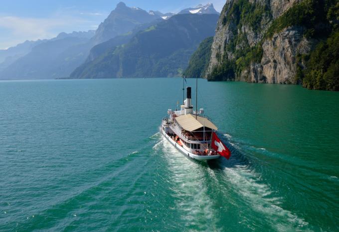 Croisière alpine à bord de la voiture-salon Alpine Pullmann Classic - Circuit en train
