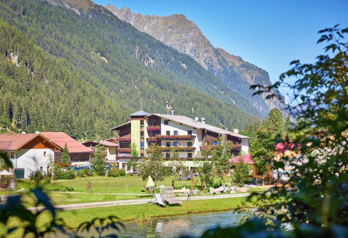Attraversare le Alpi da Landeck a Merano - Tour escursionistico
