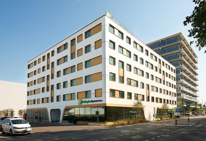 Holiday Inn Express & Suites® Basel-Allschwil, Basel-Allschwil Holiday Inn Express & Suites® Basel-Allschwil, Basel-Allschwil