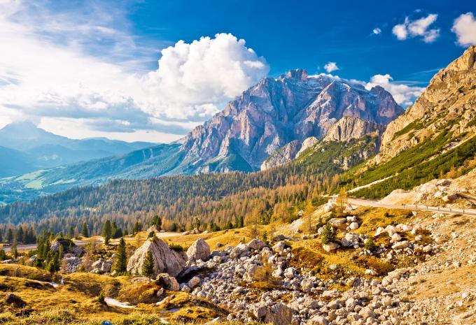 Nei parchi naturali delle Dolomiti - Tour escursionistico