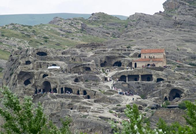 «Tra il Caucaso e la storia culturale» - Escursione in Georgia