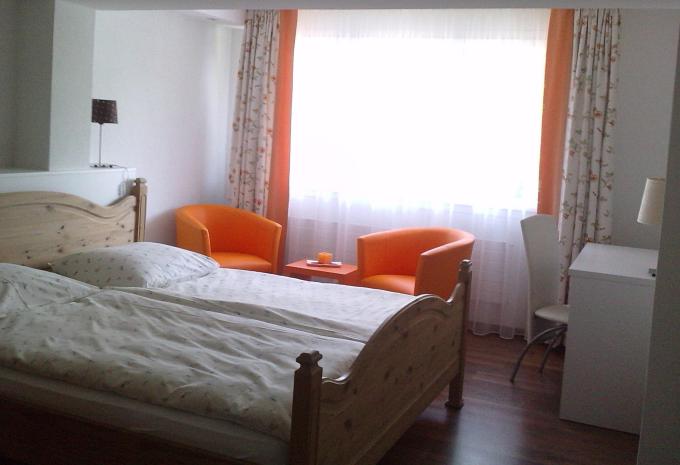 Zimmerbeispiel, Doppelzimmer Standard Zimmerbeispiel, Doppelzimmer Standard