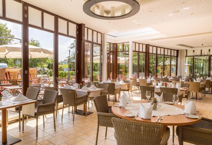 Ostsee - Seebad Warnemünde