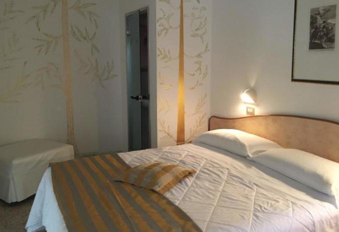 Zimmerbeispiel / Hotel Derby Zimmerbeispiel / Hotel Derby