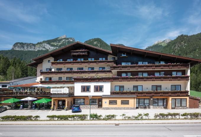 Alpenhotel Edelweiss***