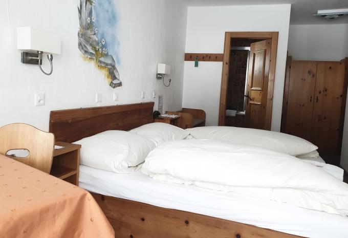 Exemple d'une chambre double avec balcon Exemple d'une chambre double avec balcon