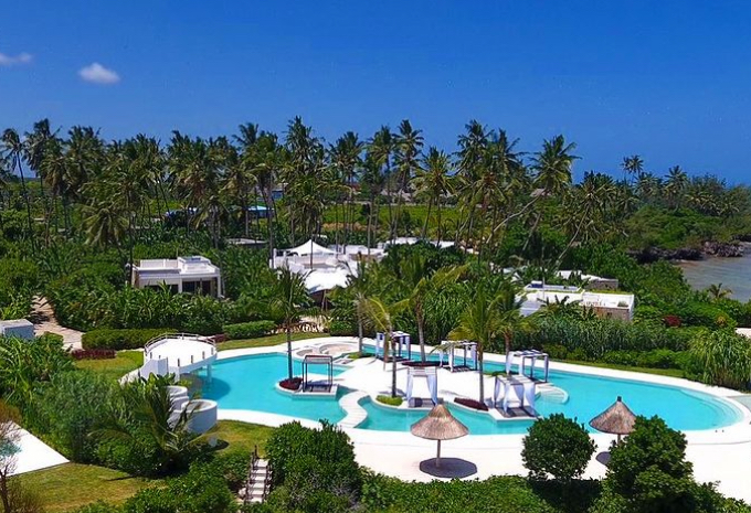 Ycona Luxury Resort
