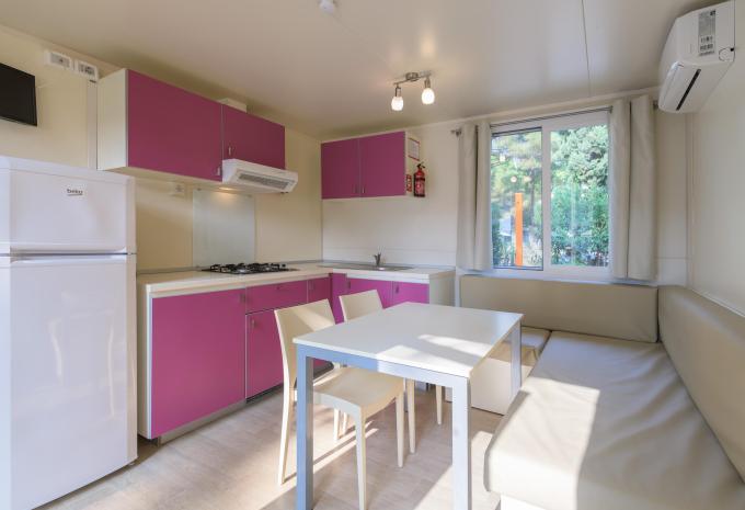 Beispiel Mobile Home Terrace Luxus