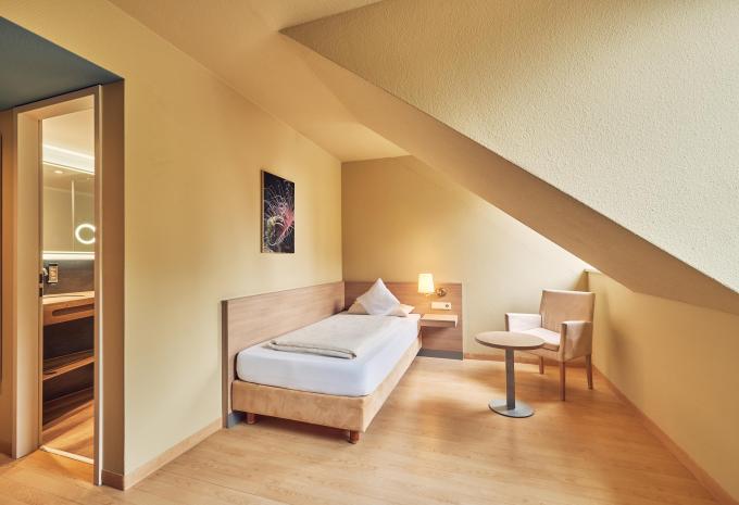 Zimmerbeispiel, Einzelzimmer Standard