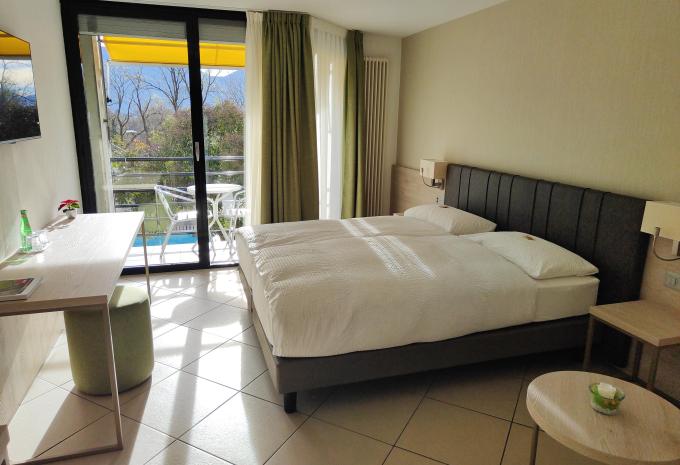 Zimmerbeispiel: Doppelzimmer Komfort Balkon Zimmerbeispiel: Doppelzimmer Komfort Balkon