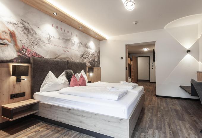 Zimmerbeispiel, Vierbettzimmer Comfort Balkon Zimmerbeispiel, Vierbettzimmer Comfort Balkon