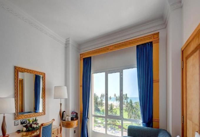 Crowne Plaza Salalah Resort by IHG*****