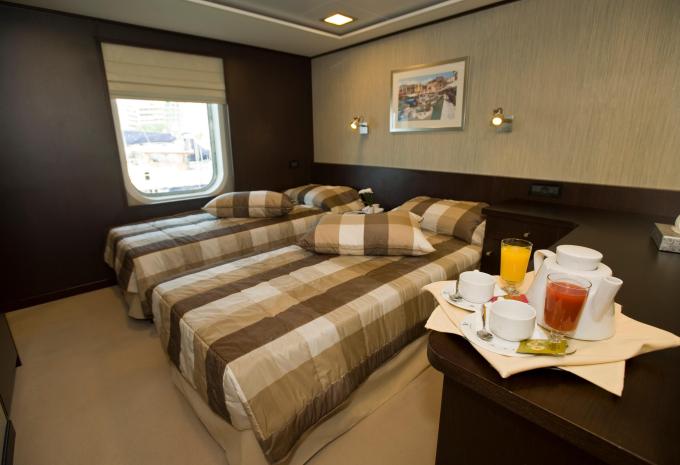 Cap-Vert - Croisière en yacht motorisé