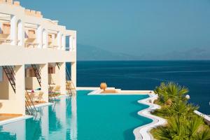 Mitsis Family Village*****