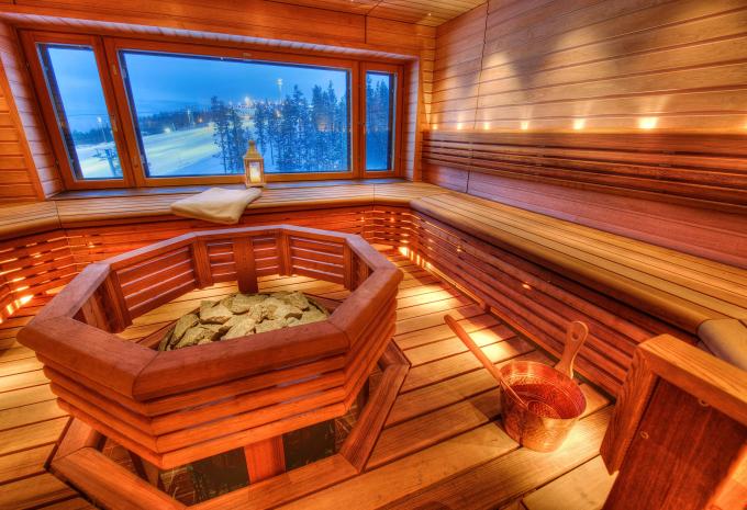 Sauna mit Blick auf die Piste im Hotel Panorama Sauna mit Blick auf die Piste im Hotel Panorama