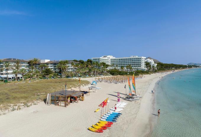 Playa Esperanza Resort