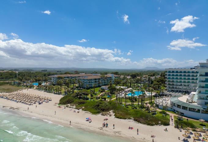 Playa Esperanza Resort