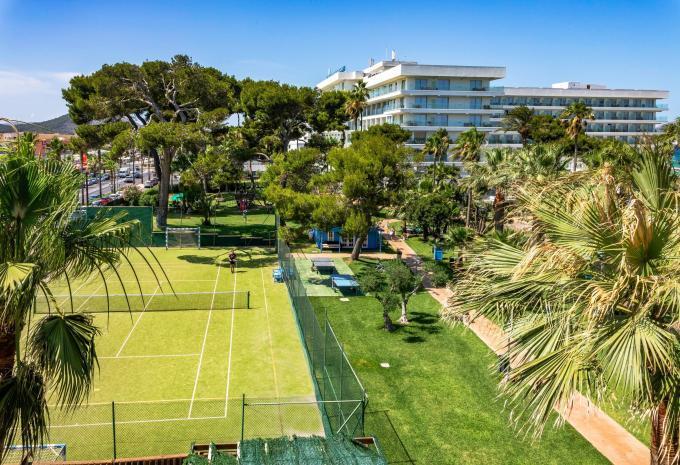 Playa Esperanza Resort