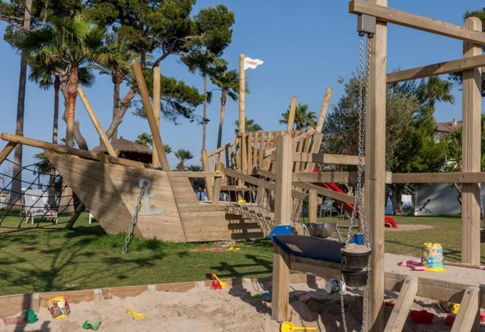 Playa Esperanza Resort