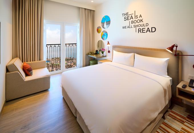 Hotel Rove Al Marjan Island