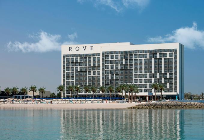 Hotel Rove Al Marjan Island