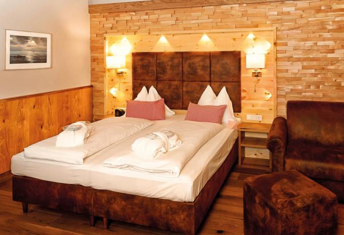 Zimmerbeispiel, Suite «Bergkristall»