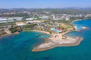Oz Incekum Beach Resort*****