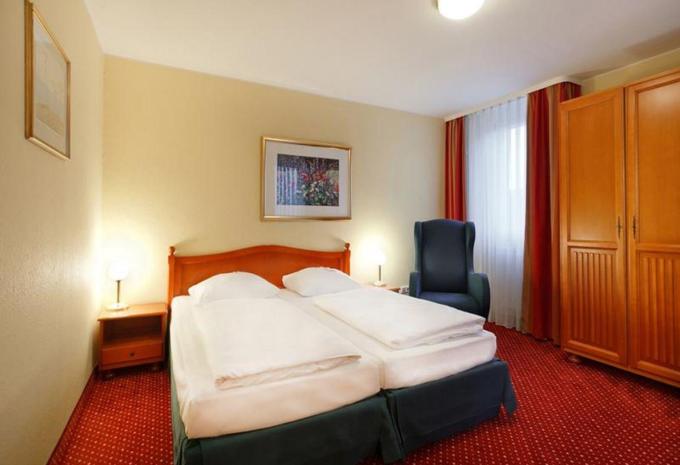 Zimmerbeispiel, Doppelzimmer Standard Zimmerbeispiel, Doppelzimmer Standard