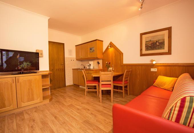 Zimmerbeispiel, Apartment Balkon "bis 4 Personen"